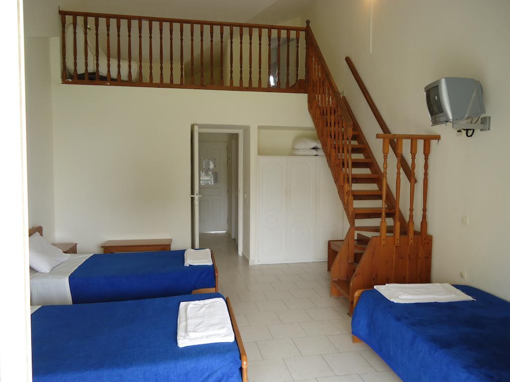 Corfu Sea Gardens Hotel カボス 部屋 写真