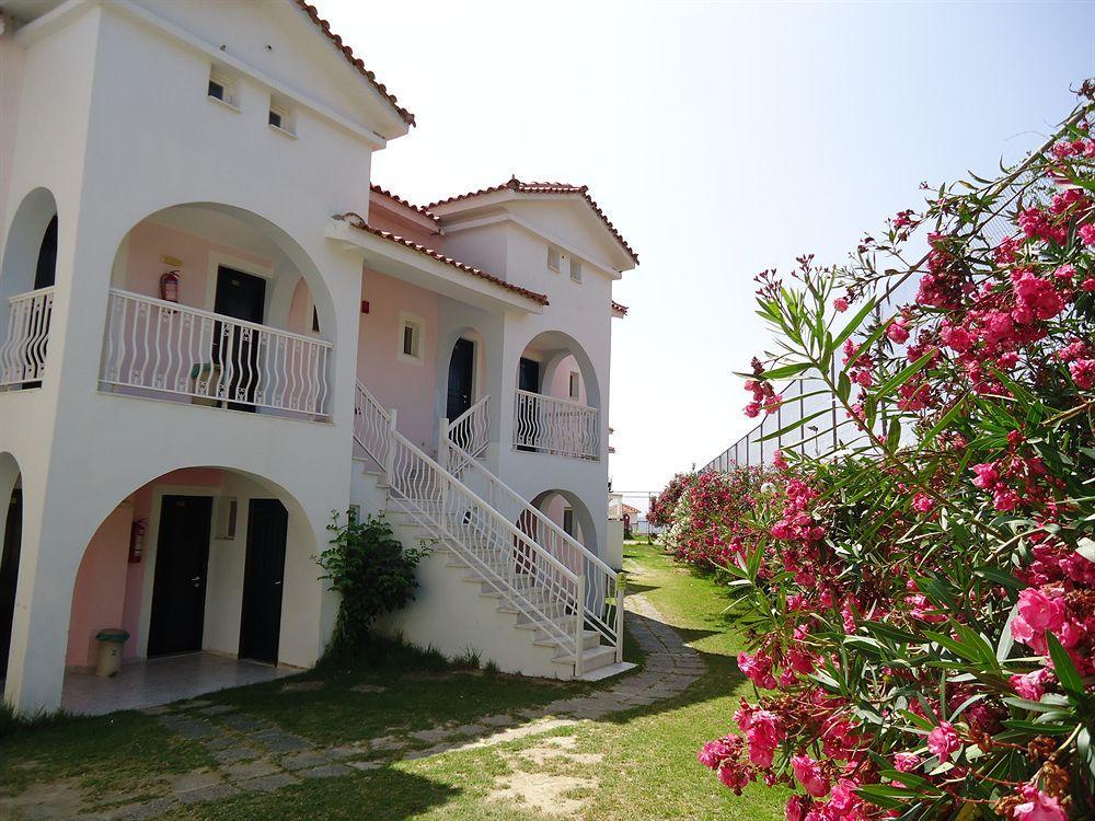 Corfu Sea Gardens Hotel カボス エクステリア 写真